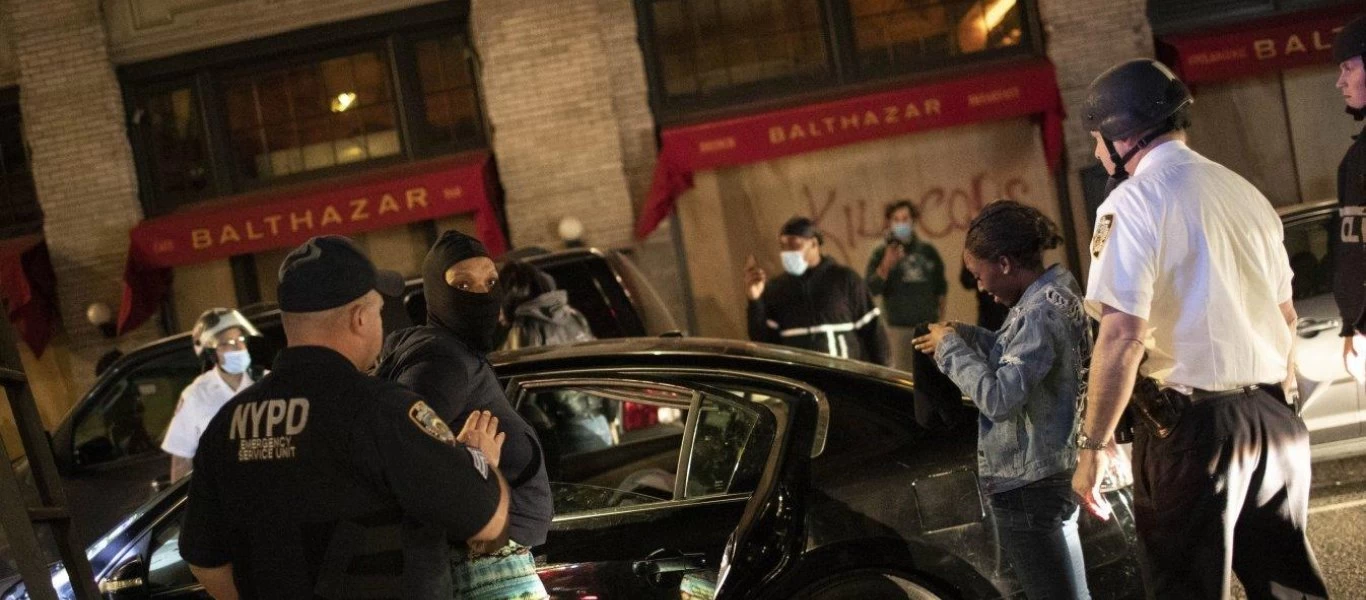 ΗΠΑ: Νέα υπόθεση δολοφονίας Αφροαμερικανού στο Τέξας - Κατηγορείται αστυνομικός